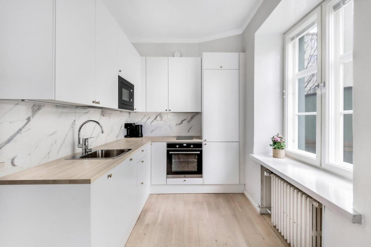 Wehost Modern Scandinavian Studio In Trendy Kallio ヘルシンキ エクステリア 写真