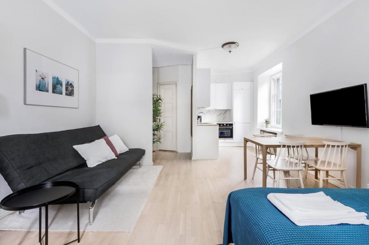 Wehost Modern Scandinavian Studio In Trendy Kallio ヘルシンキ エクステリア 写真