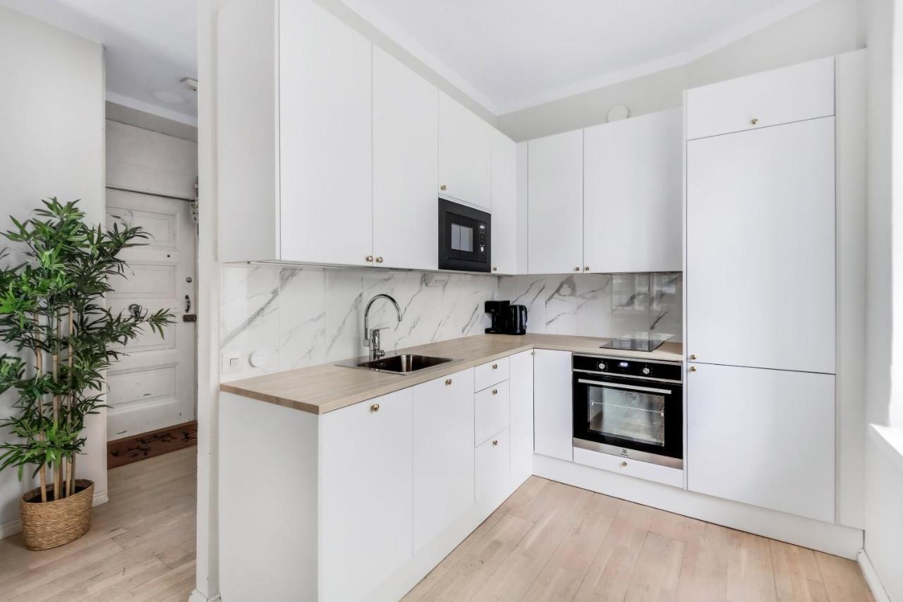 Wehost Modern Scandinavian Studio In Trendy Kallio ヘルシンキ エクステリア 写真