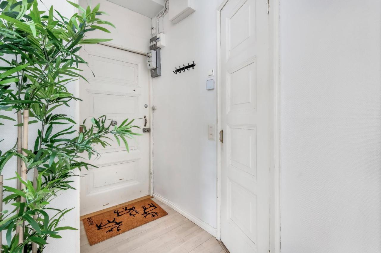 Wehost Modern Scandinavian Studio In Trendy Kallio ヘルシンキ エクステリア 写真