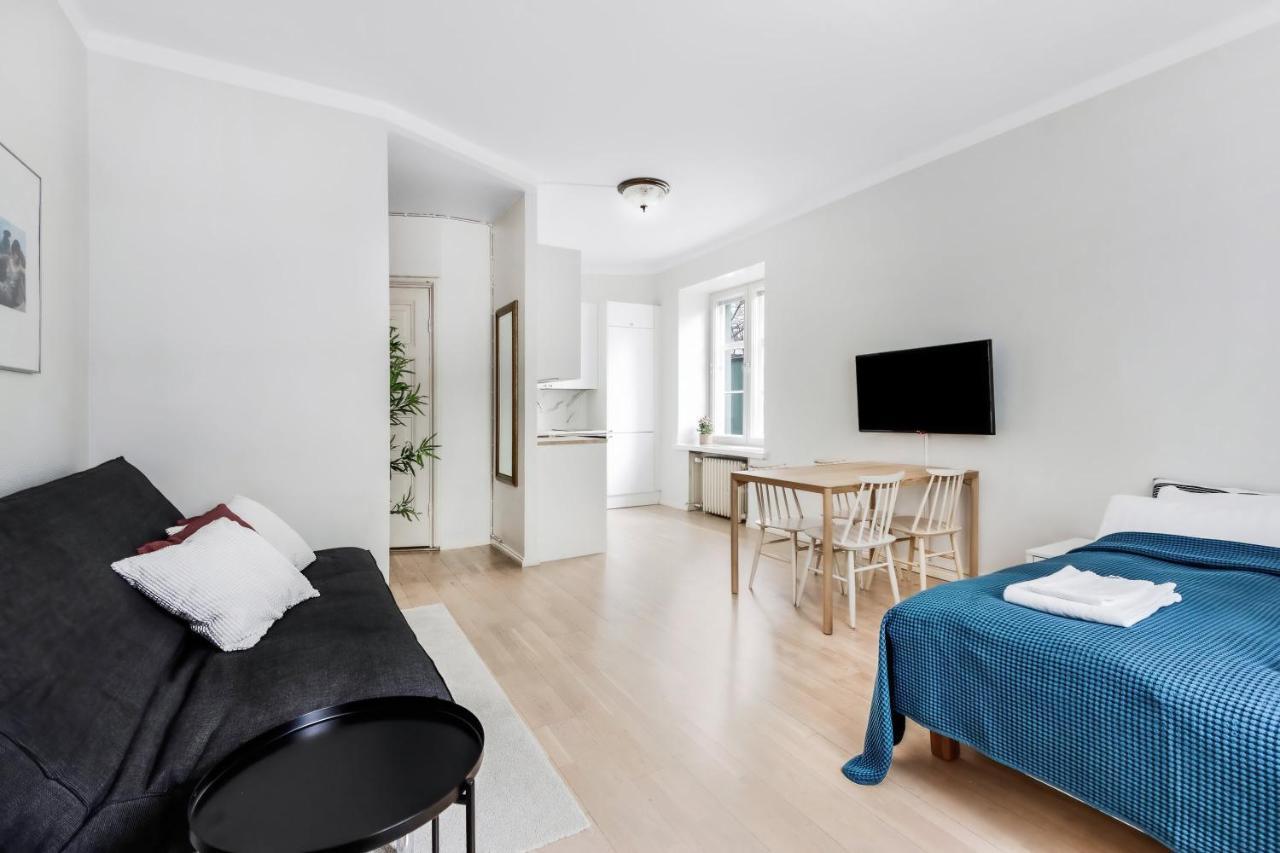 Wehost Modern Scandinavian Studio In Trendy Kallio ヘルシンキ エクステリア 写真